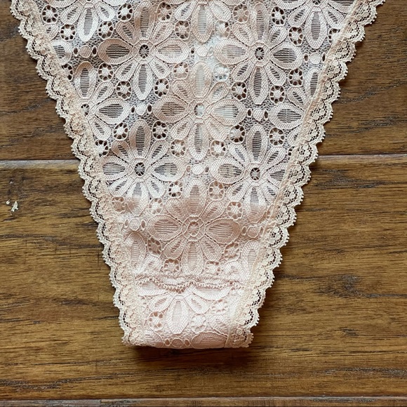 5/$25 NEW! Jenni Intimates cream lace thong panties PLUS SIZE OSFM (1X-3X) - Picture 6 of 13
